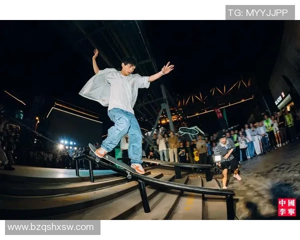 聚焦滑板文化成都滑板队展现灵活性与团队精神的魅力 聚焦滑板文化成都滑板队展现灵活性与团队精神的魅力