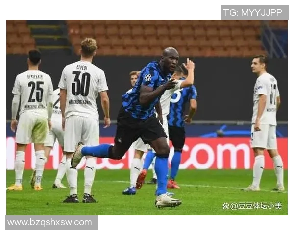 卢卡库的逆袭之路：从低谷到巅峰的奋斗故事与职业生涯回顾