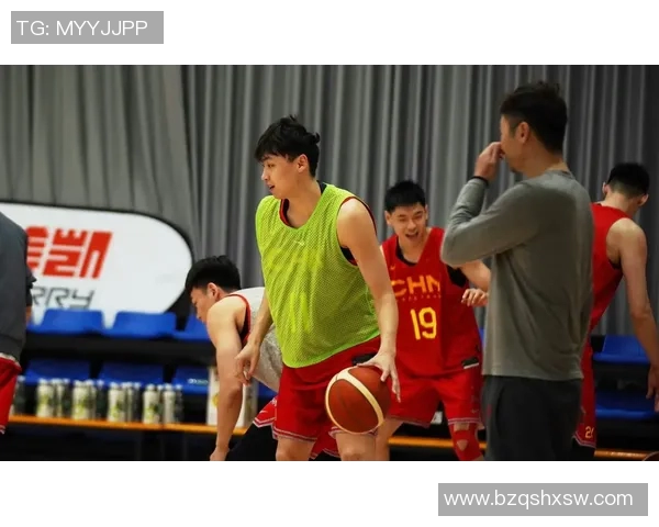 齐麟的崛起与挑战：探索这位年轻篮球明星的成长之路与未来潜力