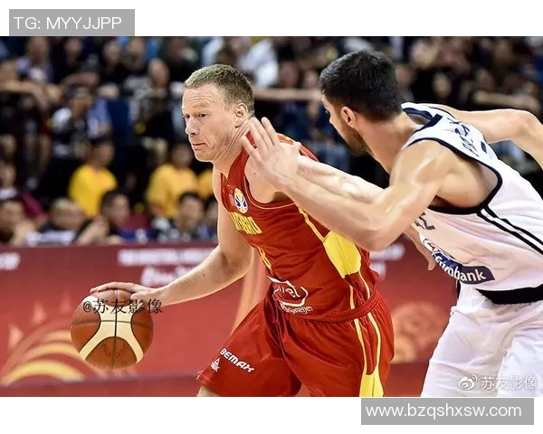 南京与成都网球队赛后复盘团队协作的成功与不足分析